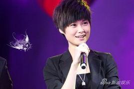 李宇春最新微博爆料,揭秘神秘计划引粉丝热议  第2张